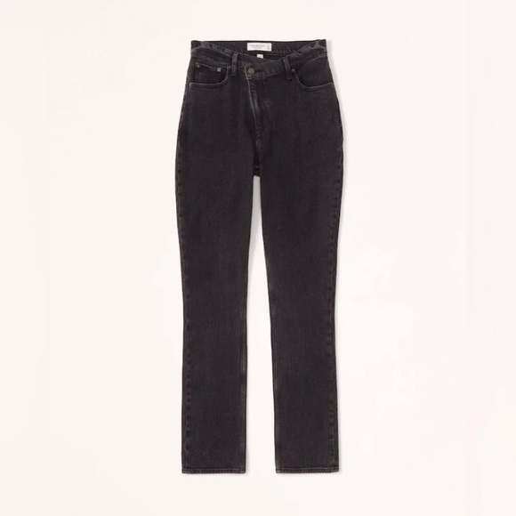 Ultra High Rise 90’s Slim Straight Jeans - Picture 2 of 7